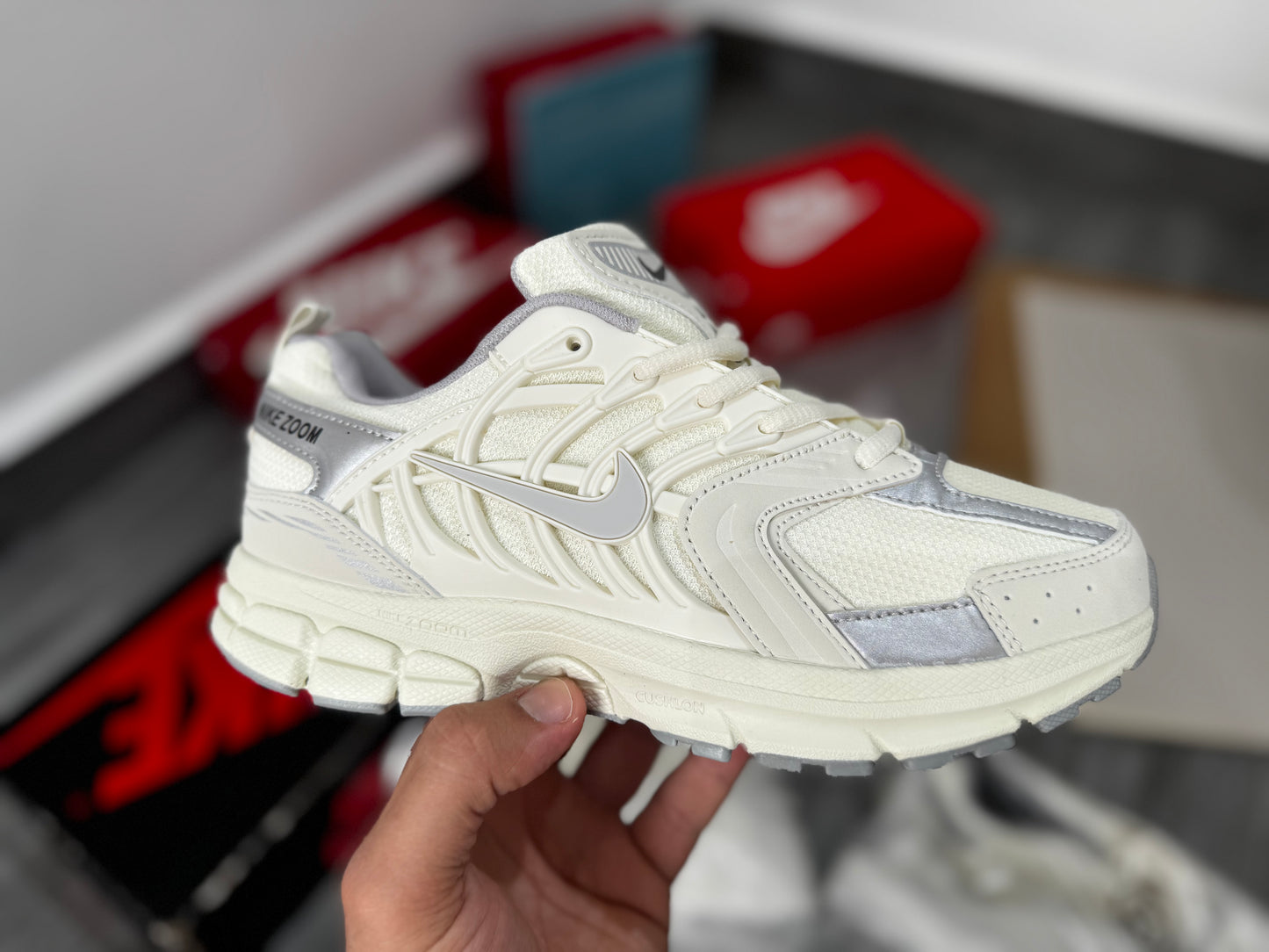Nike V2K RUN Original