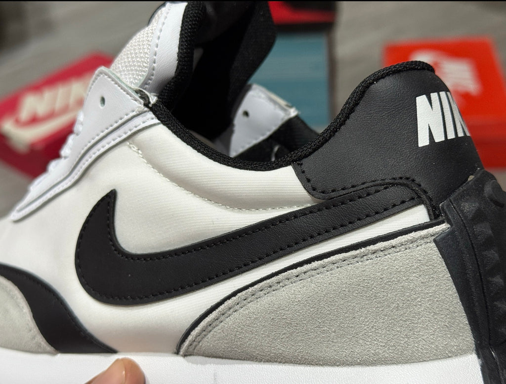 Black Nike Waffle ORIGINAL 100%