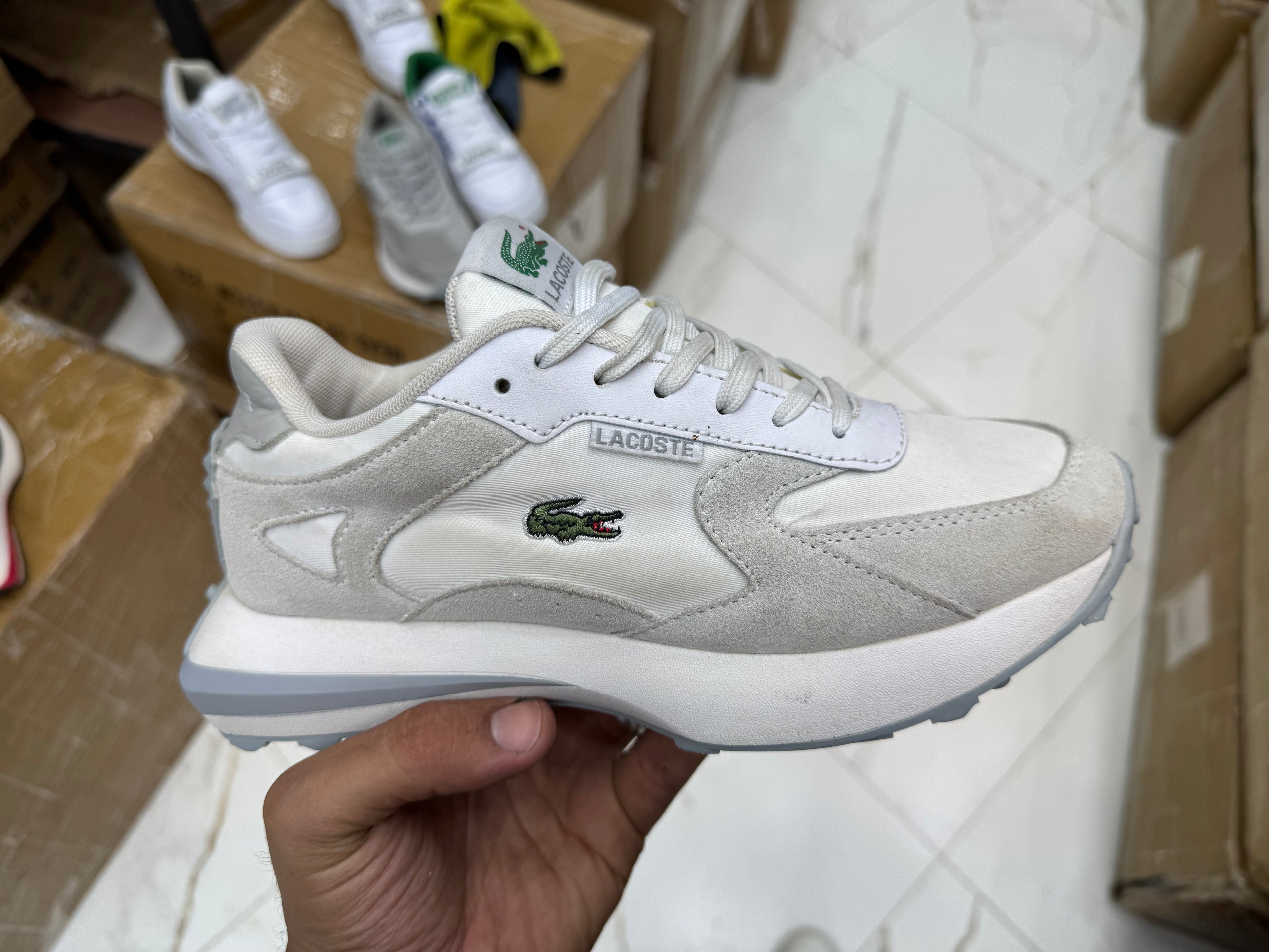 LACOSTE ORIGINAL GRIS Biege X Tennis