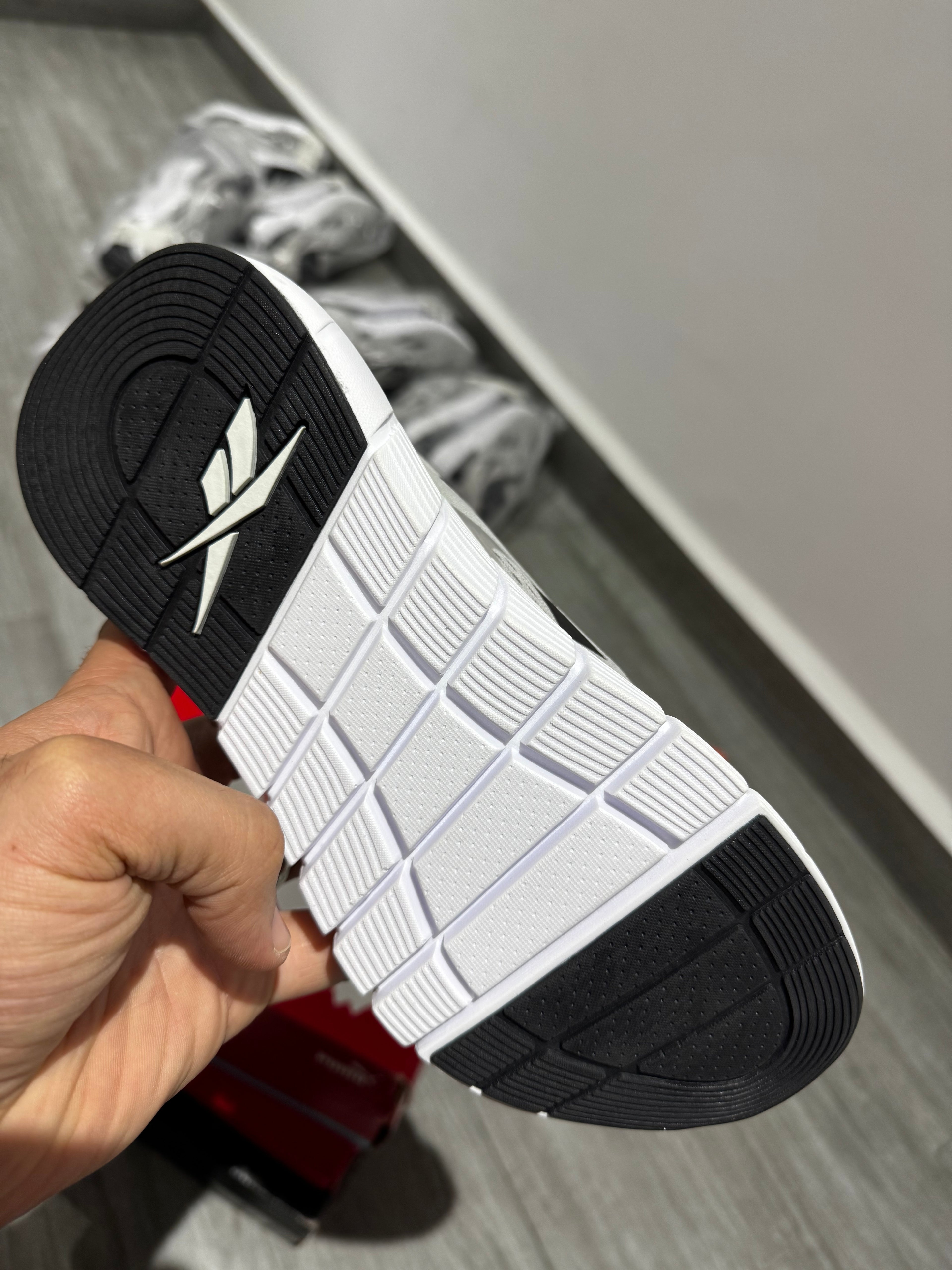 Reebok Grinardo Original 100%