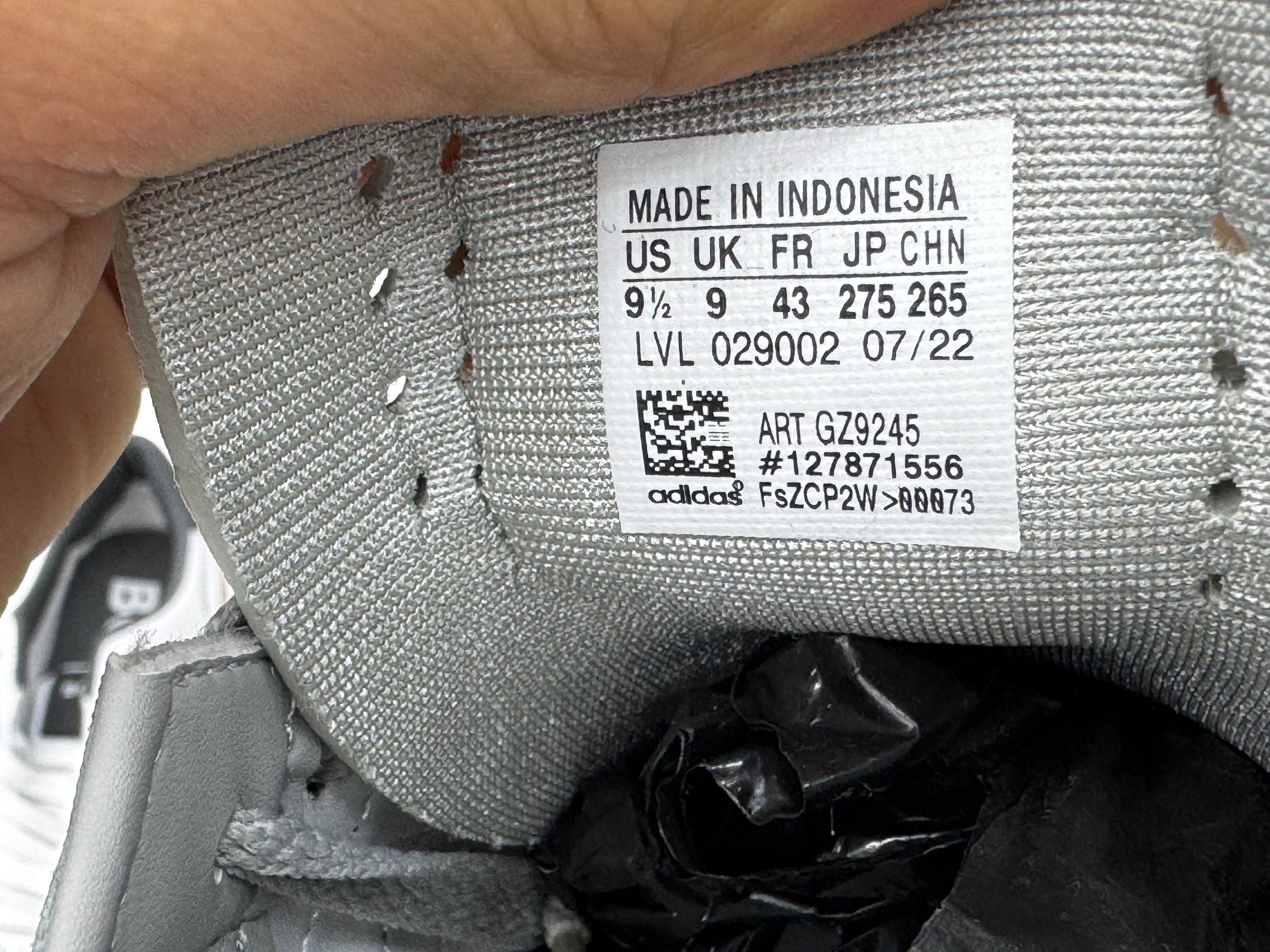 Adidas Country XLG  3 Band