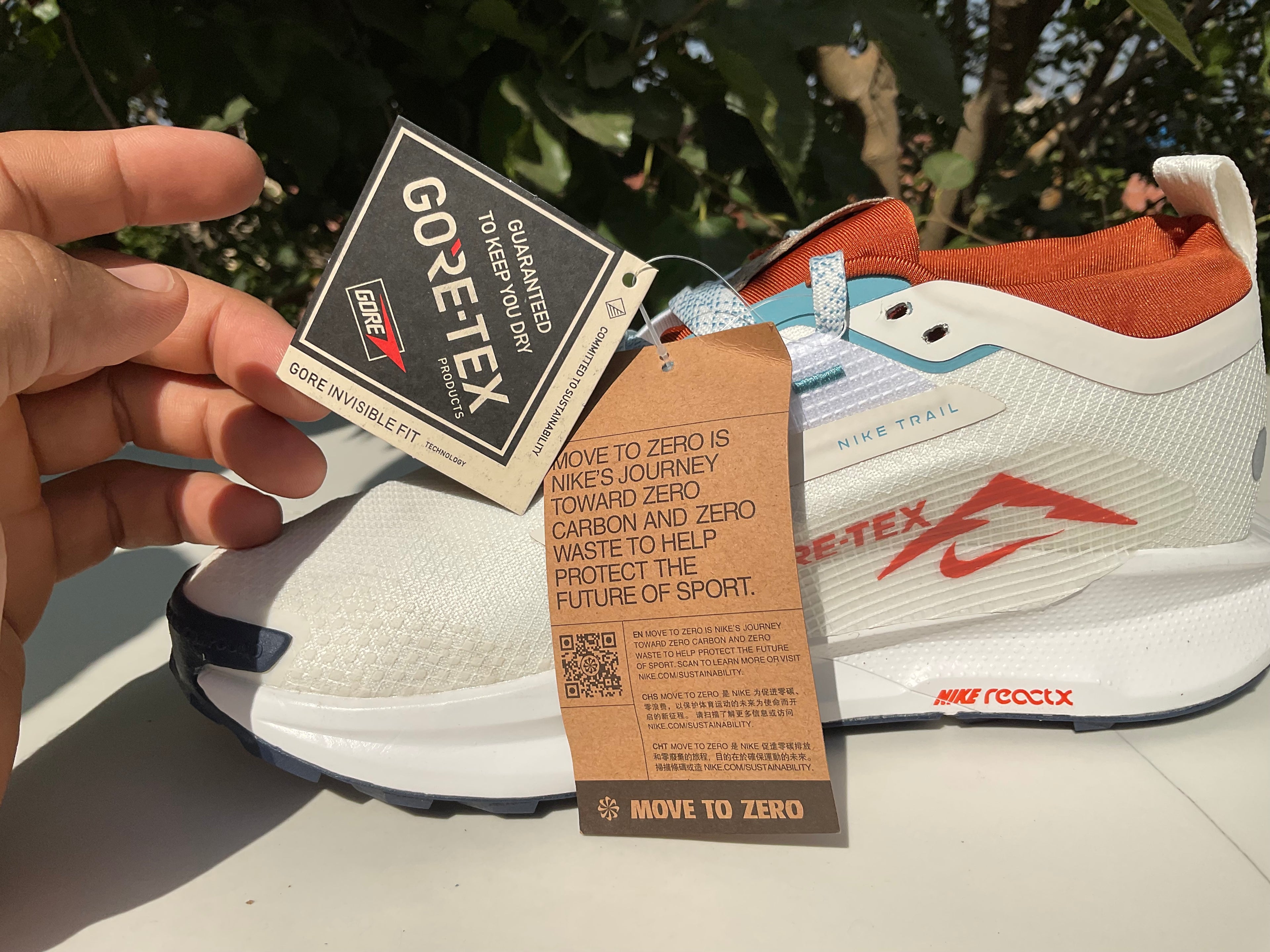 White Nike Pegasus Trail 5 GORE-TEX