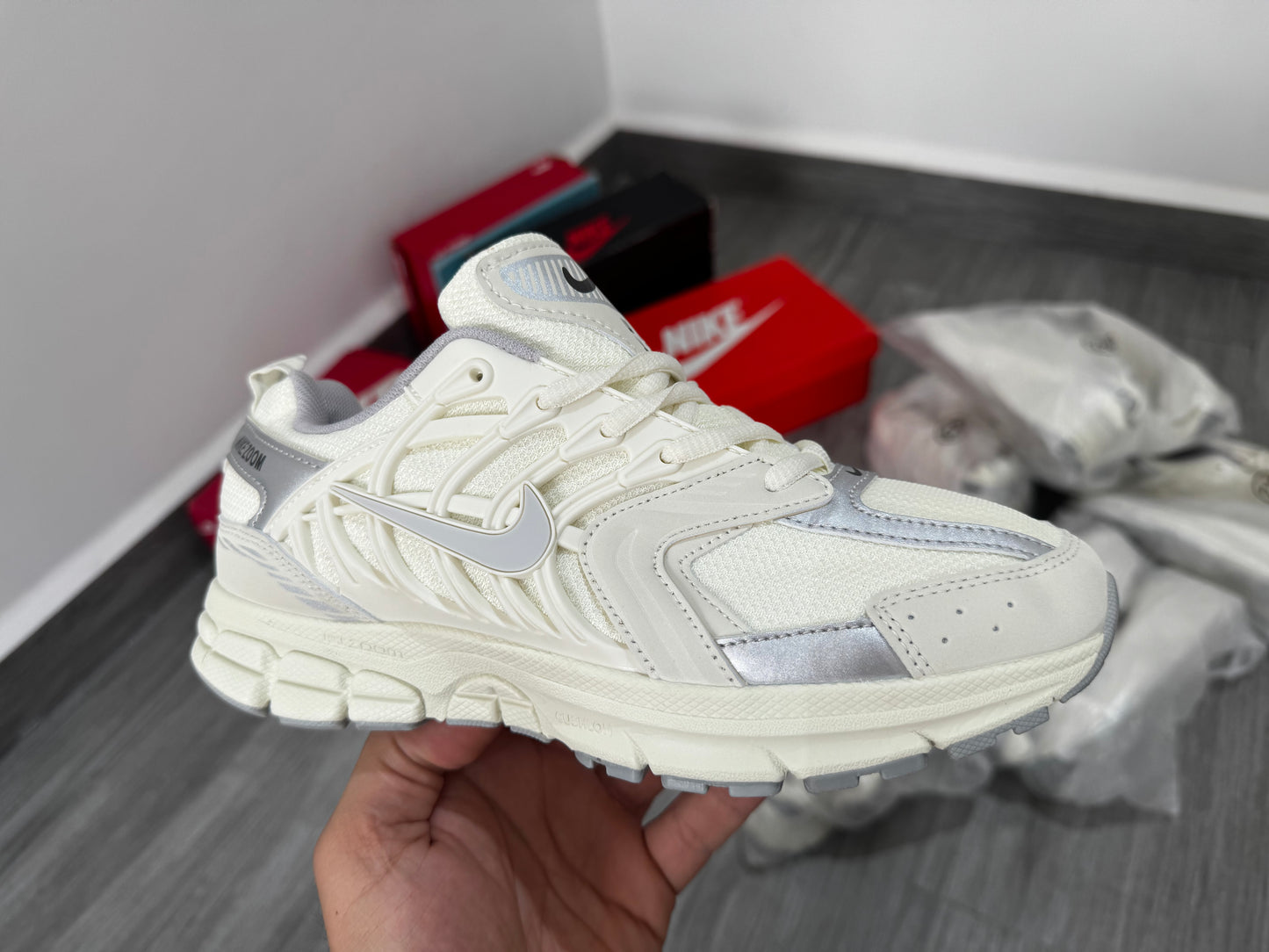 Nike V2K RUN Original