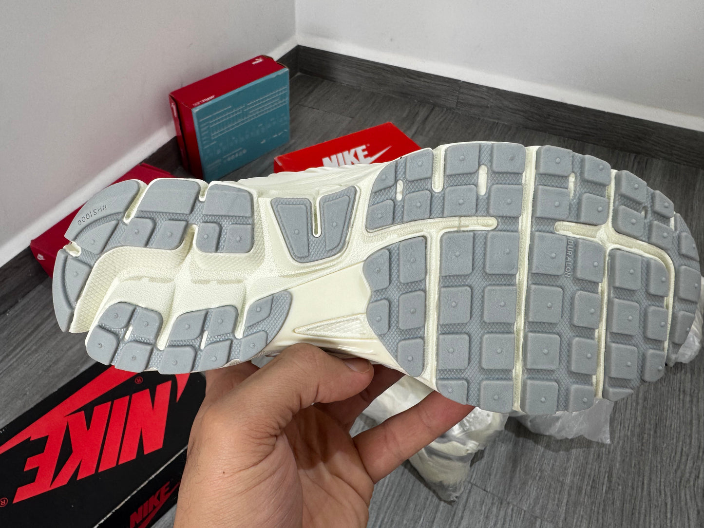 Nike V2K RUN Original