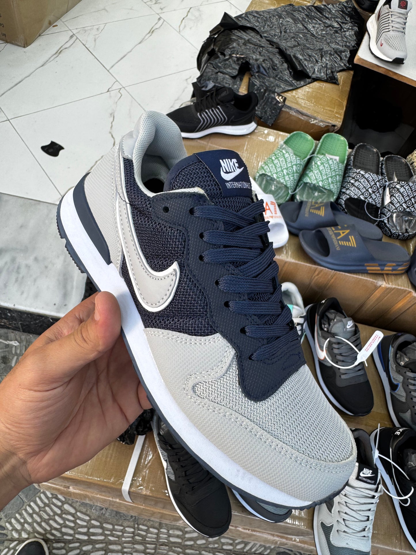 Zoom IST   Grise bleu marine