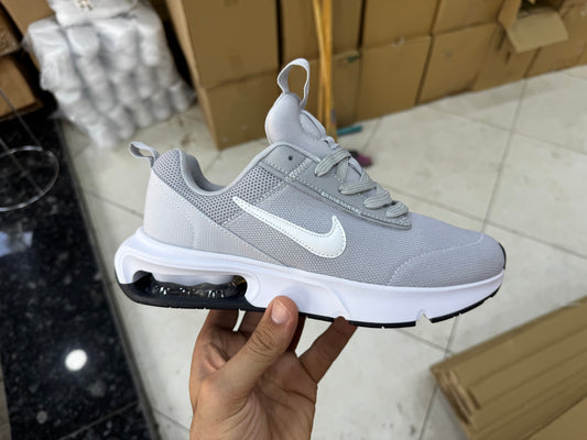 Nike Air Max INTRLK